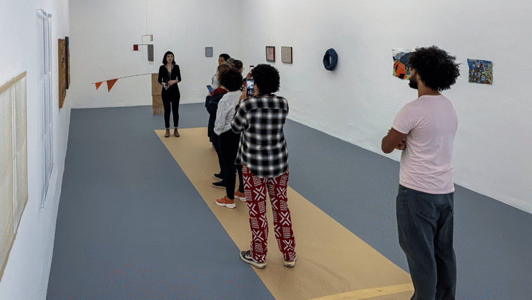 FORMAÇÃO PARA DOCENTES | “ARTE CONTEMPORÂNEA COMO FERRAMENTA PEDAGÓGICA PARA A SALA DE AULA”, COM NÚCLEO EDUCATIVO E CONVIDADOS